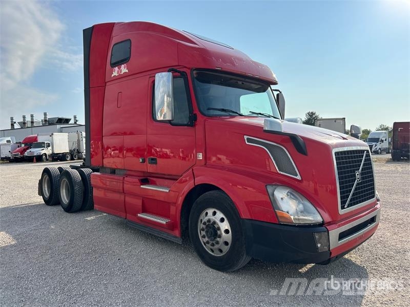 Volvo VNL760 Vetopöytäautot