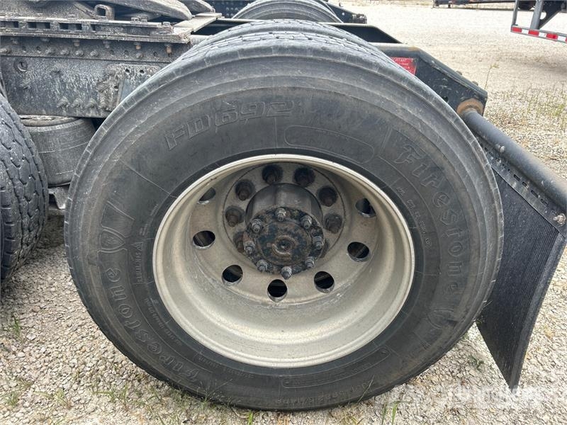 Volvo VNL760 Trækkere