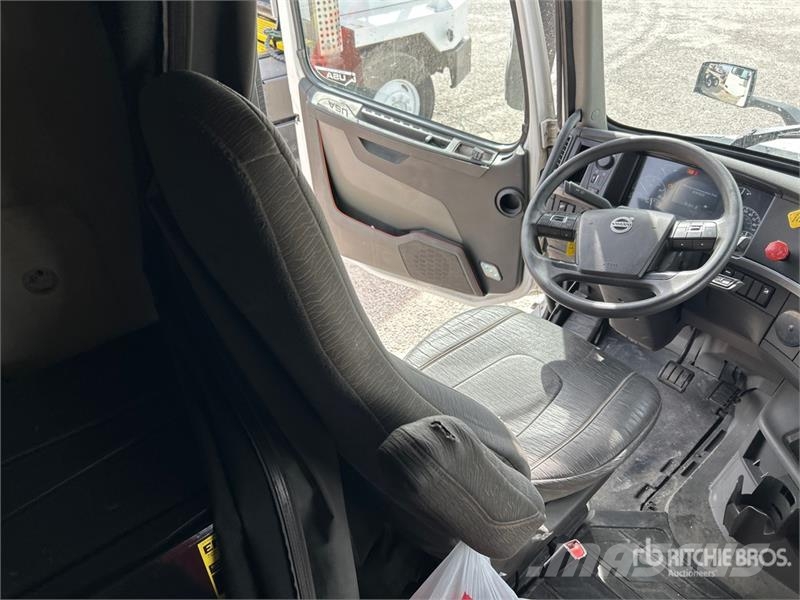 Volvo VNL760 Vlačilci