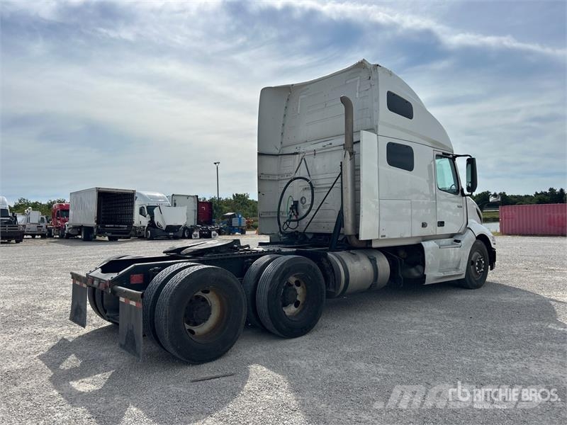 Volvo VNL760 Vlačilci