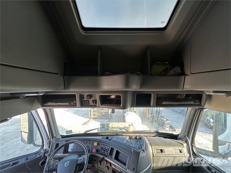 Volvo VNL760 트랙터 유닛