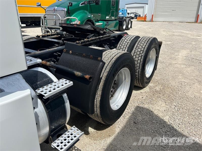 Volvo VNL760 Prime Movers