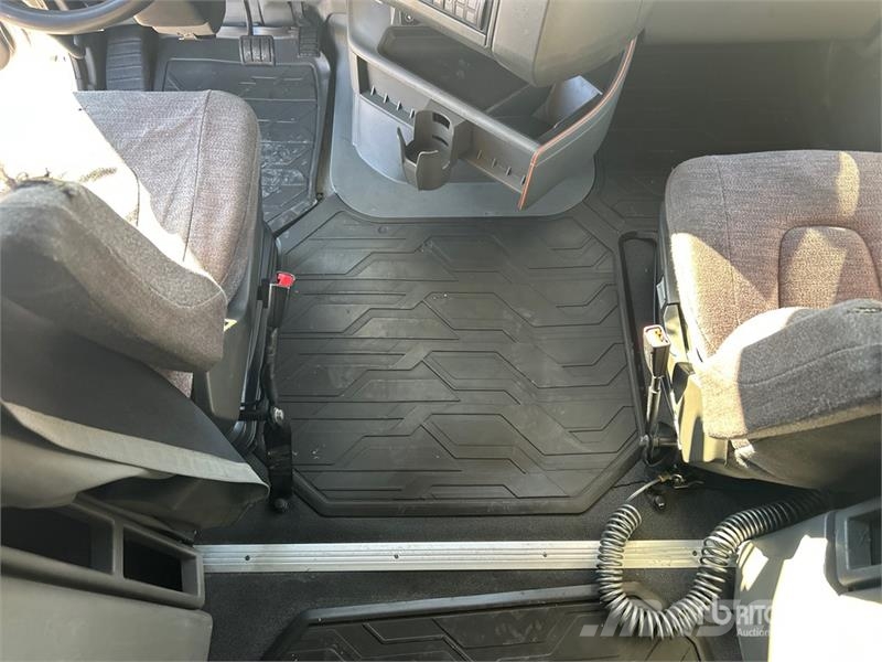 Volvo VNL760 وحدات الجر