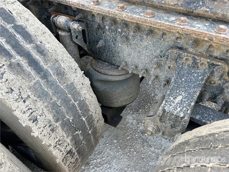 Volvo VNL760 트랙터 유닛