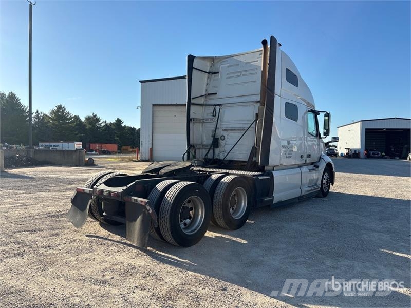 Volvo VNL760 Vlačilci