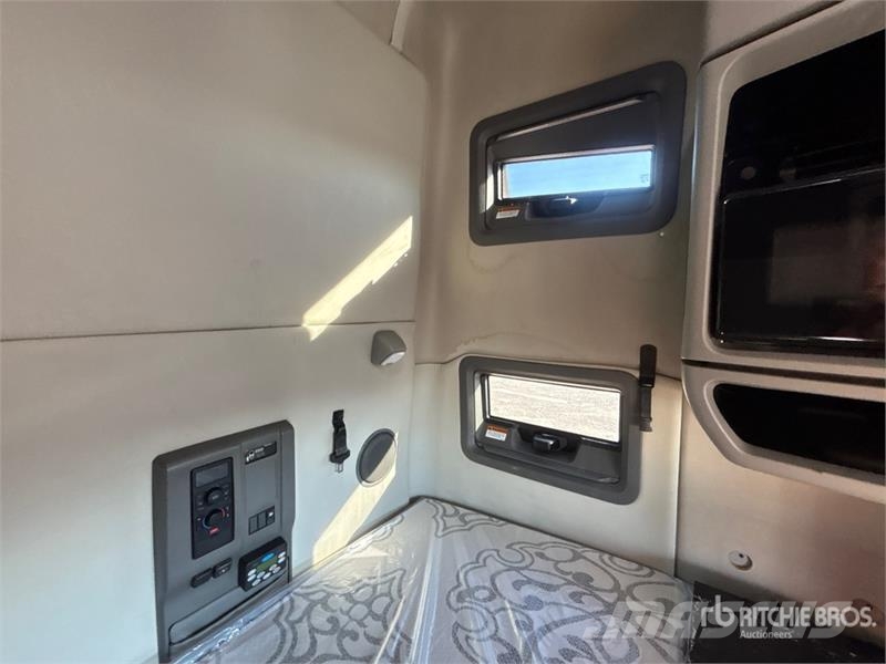 Volvo VNL760 Traktorske jedinice