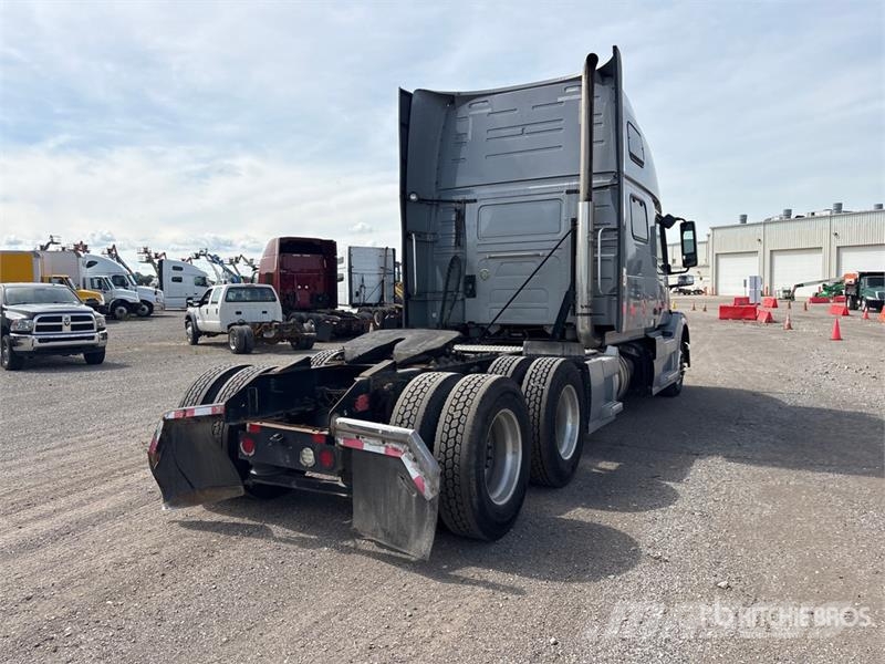 Volvo VNL760 Vilcēji