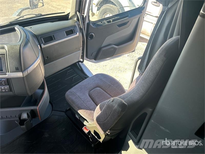 Volvo VNL760 Traktorske jedinice