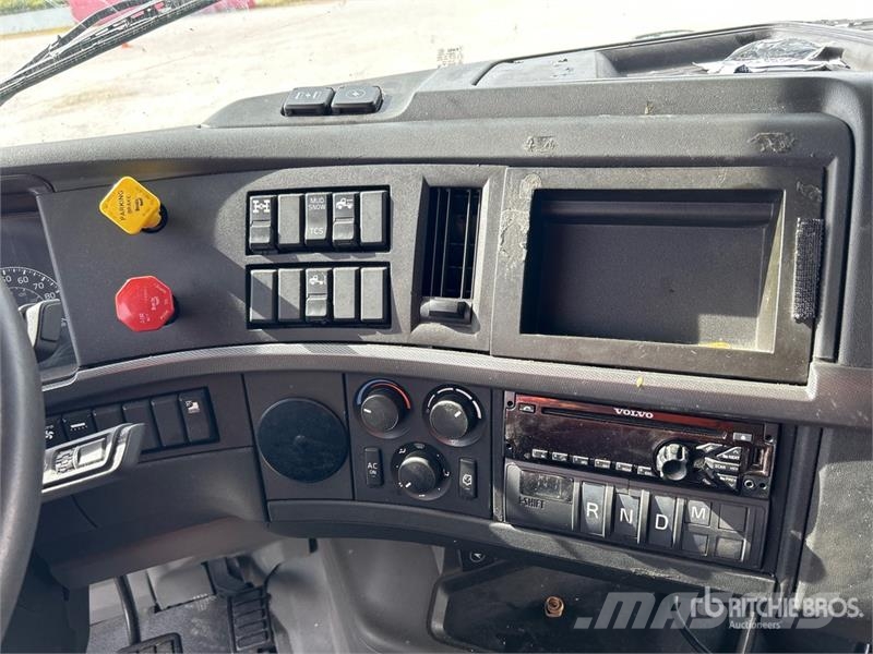 Volvo VNL760 Vlačilci