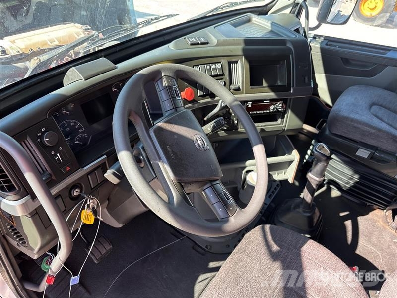 Volvo VNL760 Cavalos mecânicos