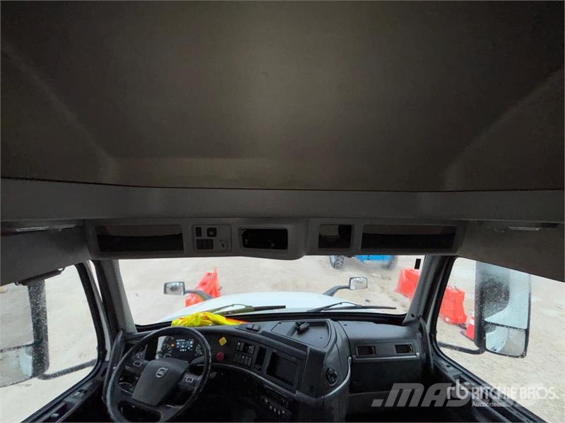 Volvo VNL760 牵引车