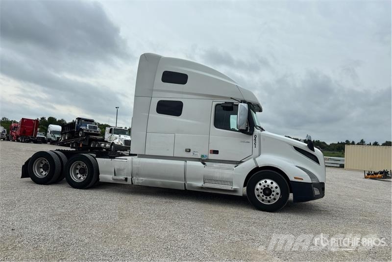 Volvo VNL760 Tractor Units
