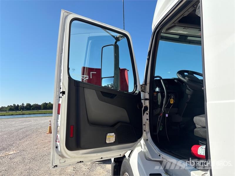 Volvo VNL760 Cavalos mecânicos