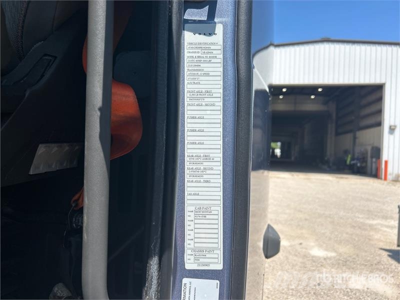 Volvo VNL760 Vetopöytäautot