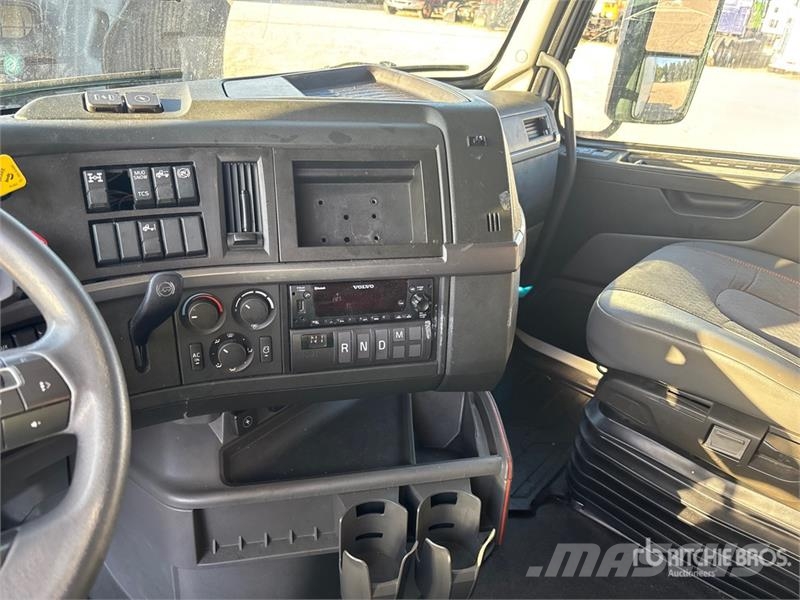 Volvo VNL760 Vlačilci