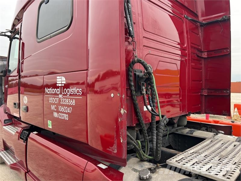 Volvo VNL860 Motrici e Trattori Stradali