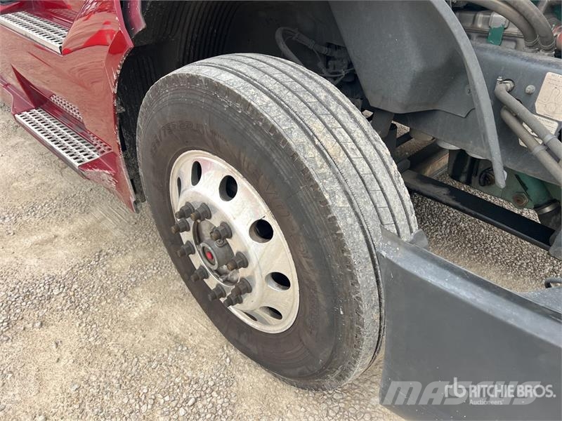 Volvo VNL860 Motrici e Trattori Stradali