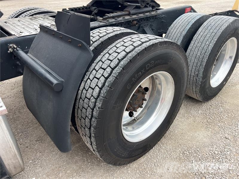 Volvo VNL860 Motrici e Trattori Stradali