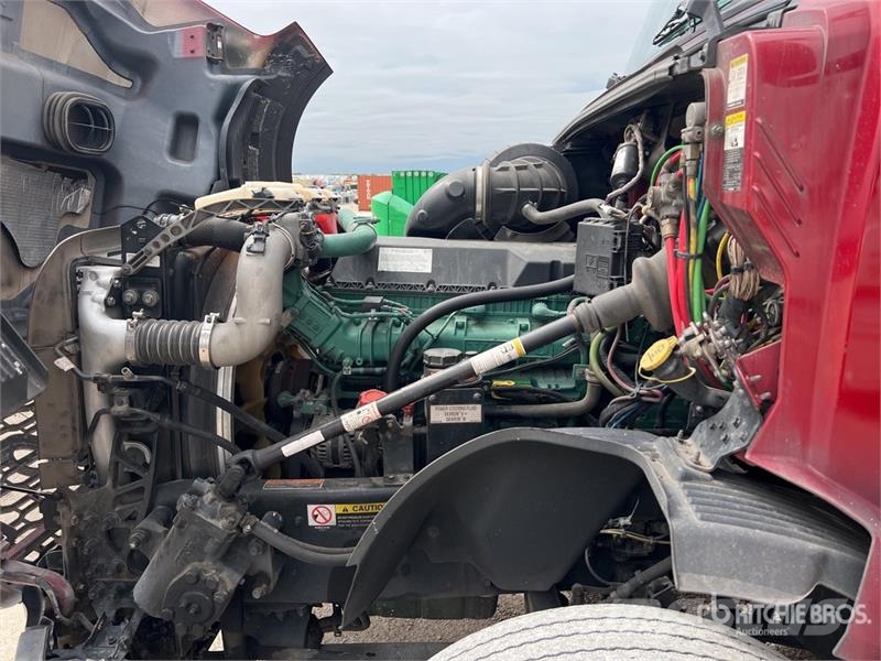 Volvo VNL860 Motrici e Trattori Stradali