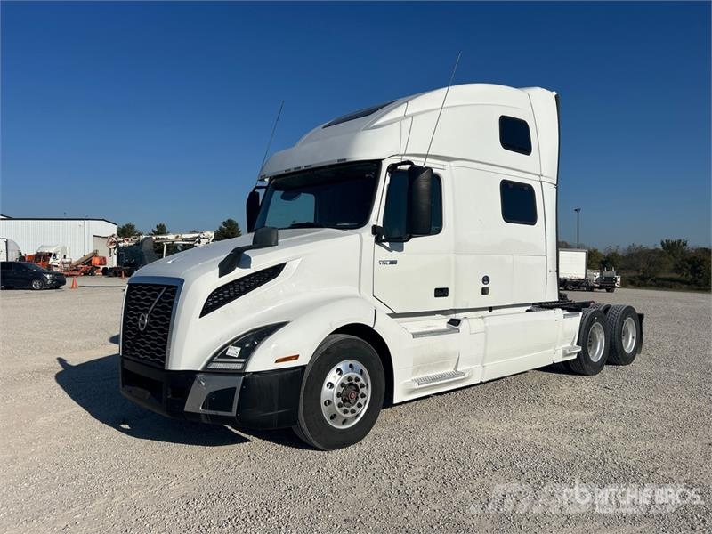 Volvo VNL860 Sattelzugmaschinen