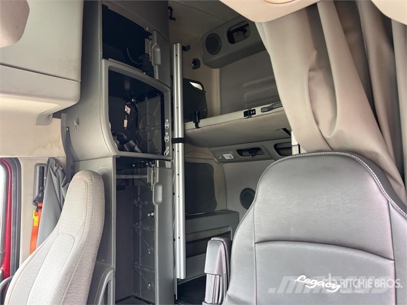Volvo VNL860 Motrici e Trattori Stradali