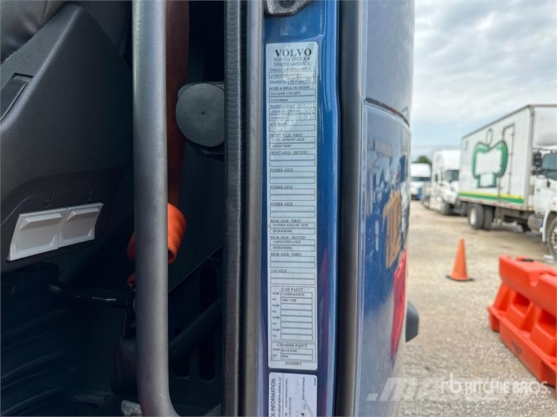 Volvo VNL860 曳引機組件
