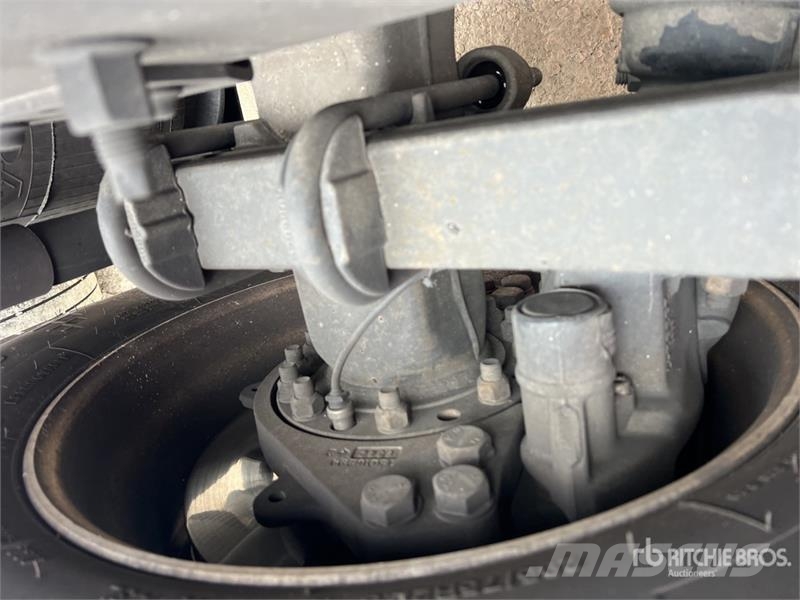 Volvo VNL860 Motrici e Trattori Stradali