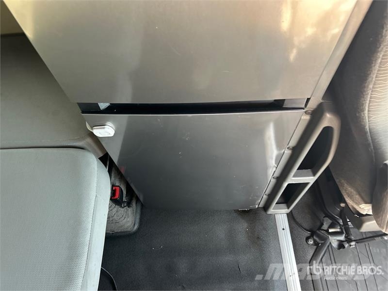 Volvo VNL860 Vetopöytäautot
