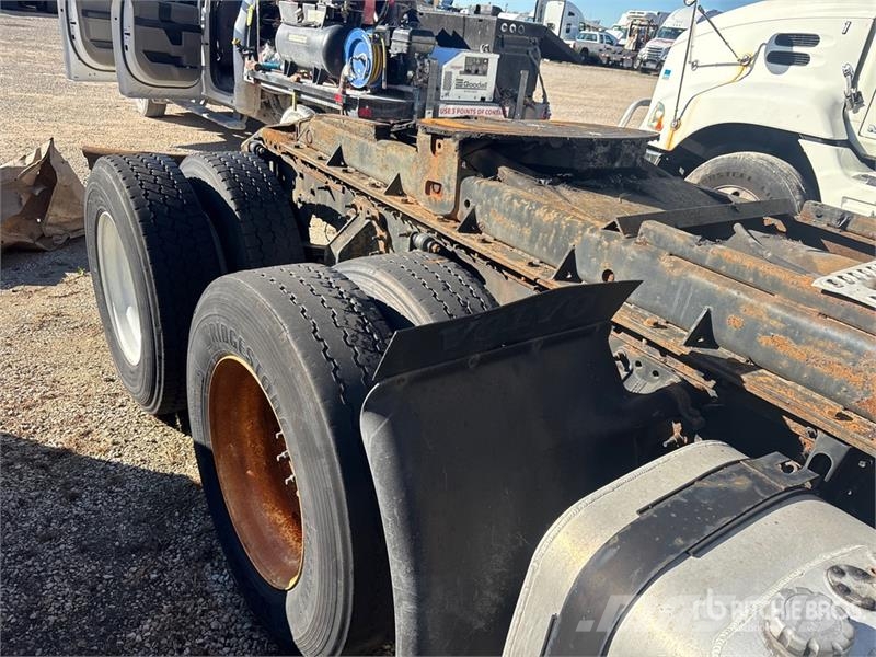 Volvo VNM Tractores (camiões)