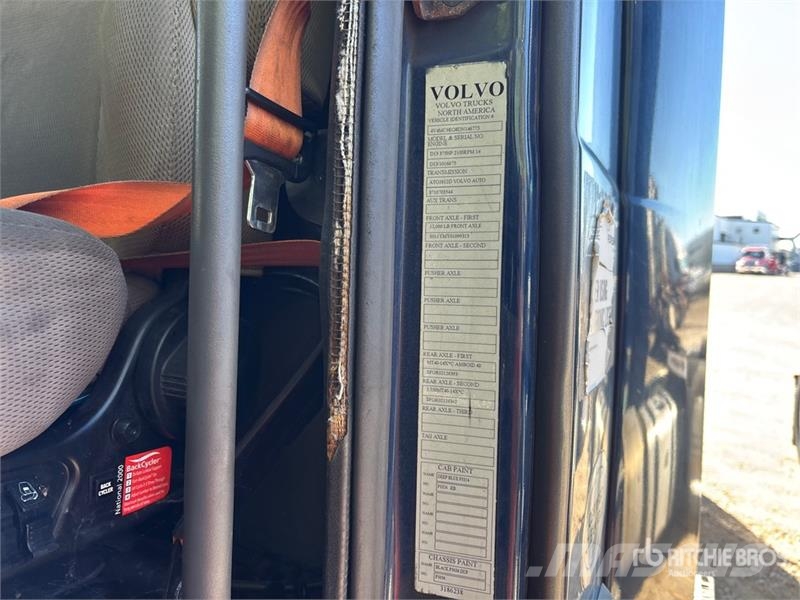 Volvo VNM Trekkers