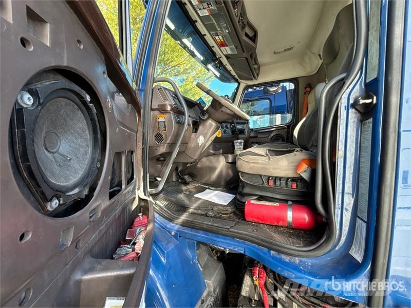 Volvo VNM Tractores (camiões)