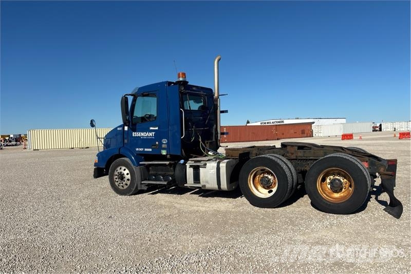 Volvo VNM Tractores (camiões)