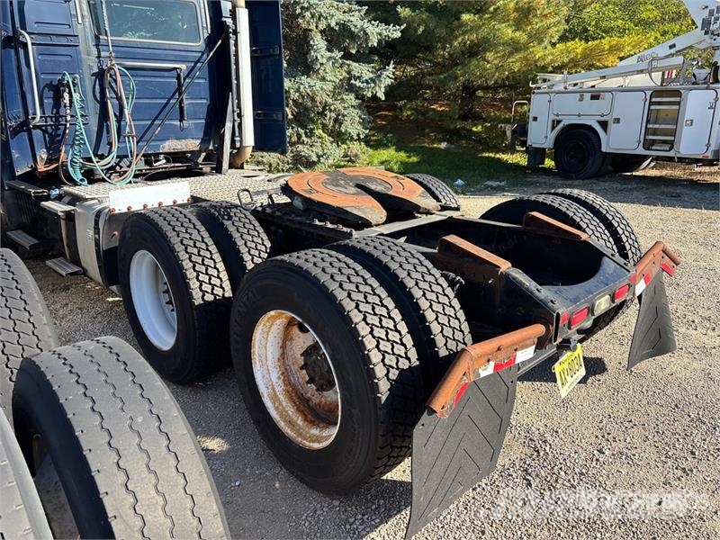 Volvo VNM Trekkers