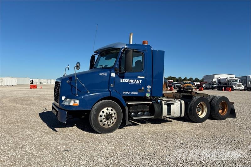 Volvo VNM Tractores (camiões)