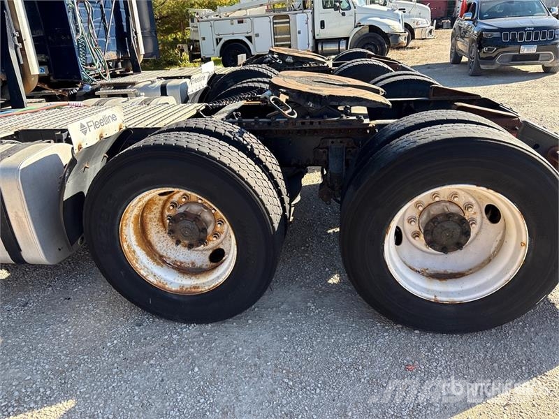 Volvo VNM Tractores (camiões)