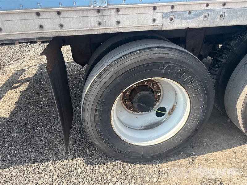 Wabash 53 ft x 102 in T/A Van Trailer 箱體拖車