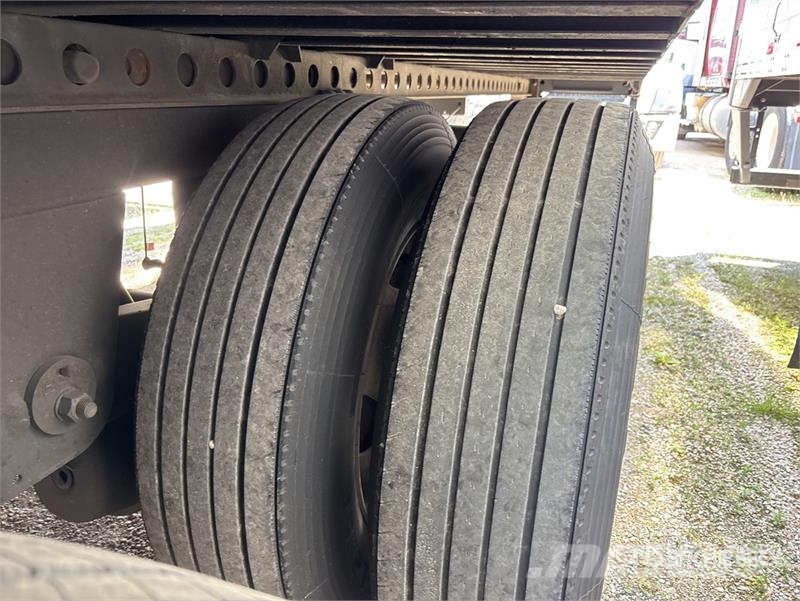 Wabash 53 ft x 102 in T/A Van Trailer Прицепы-фургоны