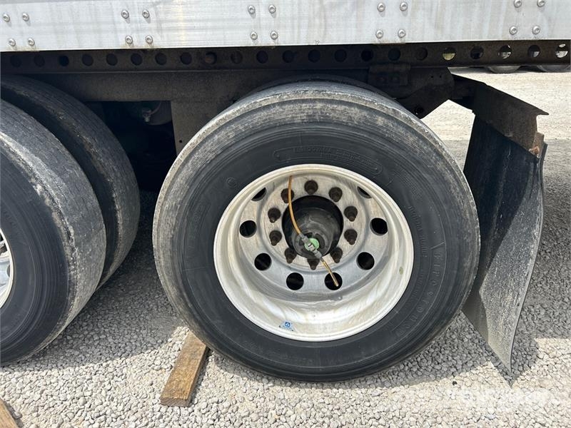 Wabash 53 ft x 102 in T/A Refrigerated Trailer نصف مقطورات بدرجة حرارة قابلة للضبط