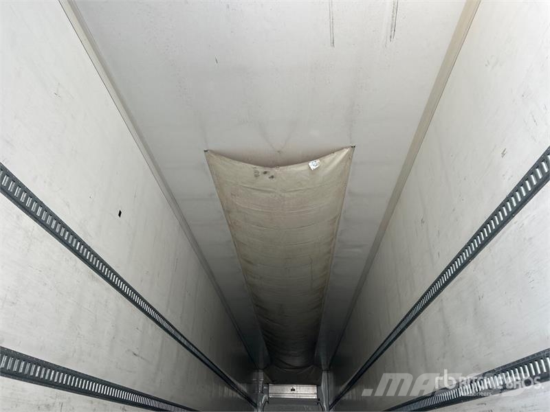 Wabash 53 ft x 102 in T/A Refrigerated Trailer نصف مقطورات بدرجة حرارة قابلة للضبط