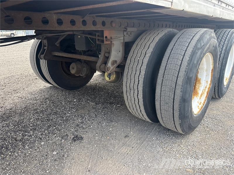 Wabash 53 ft x 102 in T/A Van Trailer Reboques baú