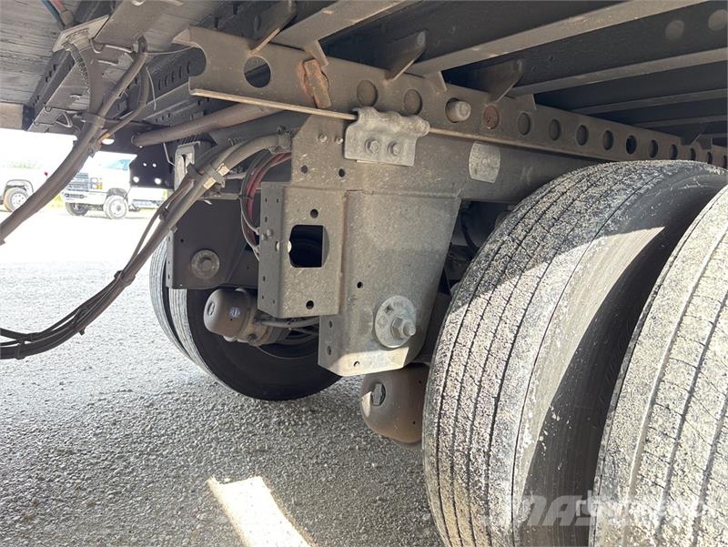 Wabash Dura-Plate 53 ft x 102 in T/A Van Trailer Прицепы-фургоны