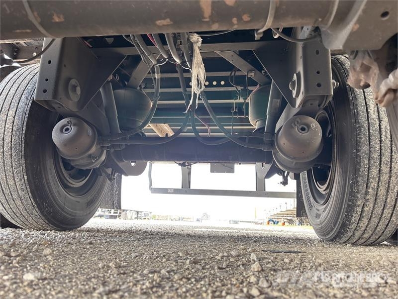 Wabash Dura-Plate 53 ft x 102 in T/A Van Trailer Прицепы-фургоны