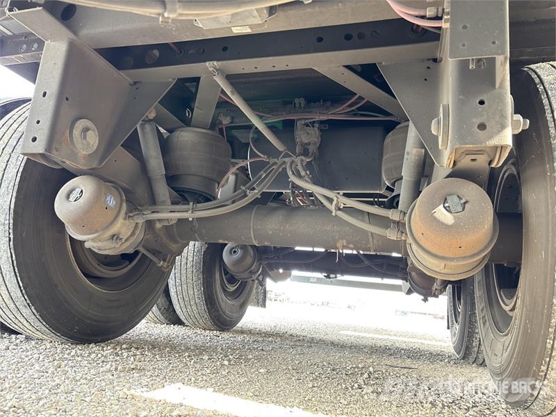 Wabash Dura-Plate 53 ft x 102 in T/A Van Trailer Прицепы-фургоны