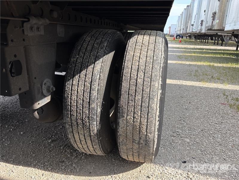 Wabash Dura-Plate 53 ft x 102 in T/A Van Trailer Прицепы-фургоны