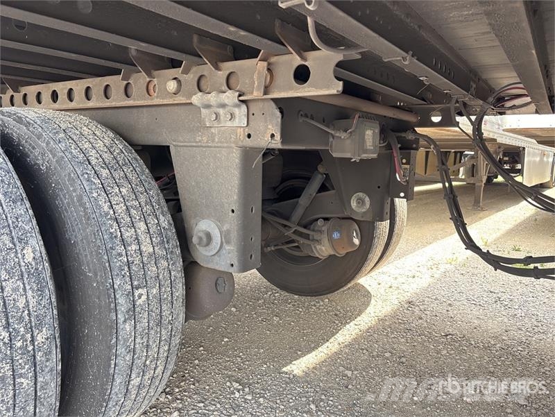 Wabash Dura-Plate 53 ft x 102 in T/A Van Trailer Прицепы-фургоны