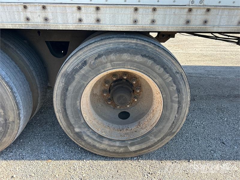 Wabash DVCVHPC 53 ft x 102 in T/A Van Trailer Remorci utilitare