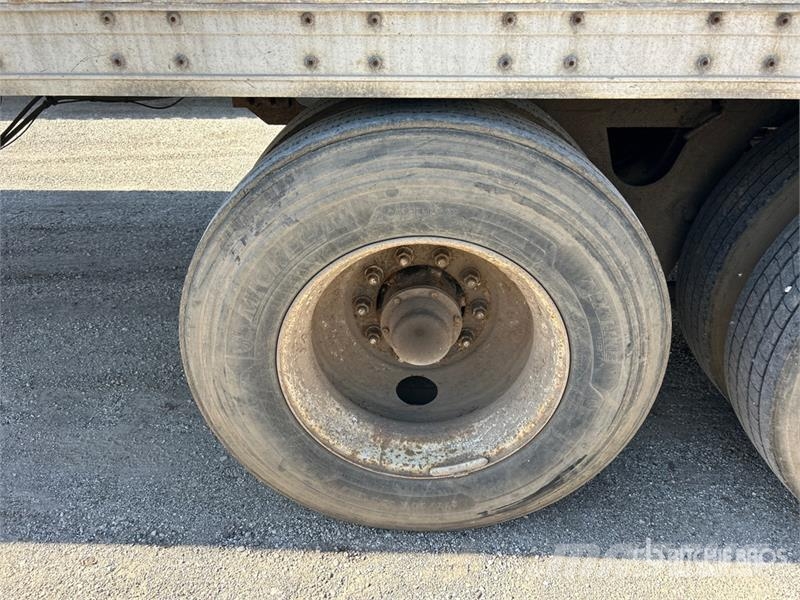 Wabash DVCVHPC 53 ft x 102 in T/A Van Trailer Remorci utilitare