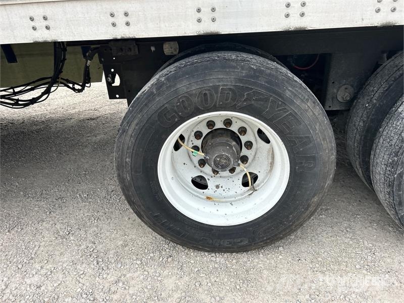 Wabash DVCVHPC 53 ft x 102 in T/A Van Trailer Прицепы-фургоны