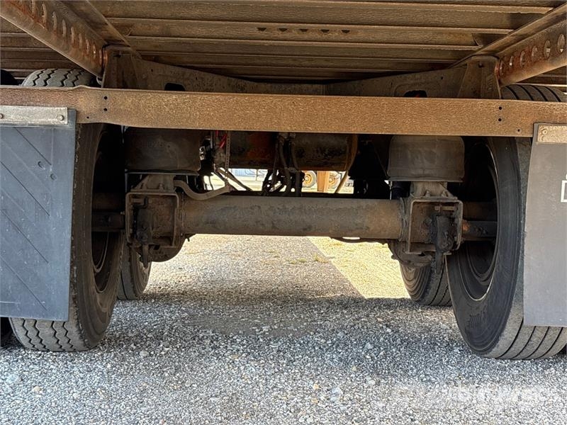 Wabash DVCVHPC 53 ft x 102 in T/A Van Trailer Прицепы-фургоны