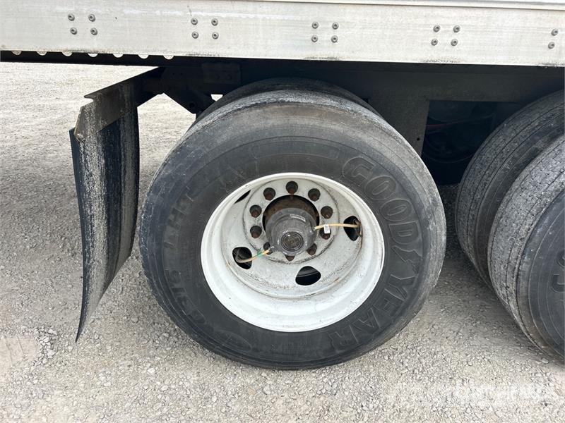 Wabash DVCVHPC 53 ft x 102 in T/A Van Trailer Прицепы-фургоны